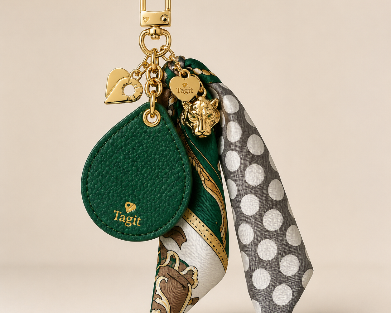 Spirit Animal AirTag Bag Charm — Dark Green Panther — product image 1