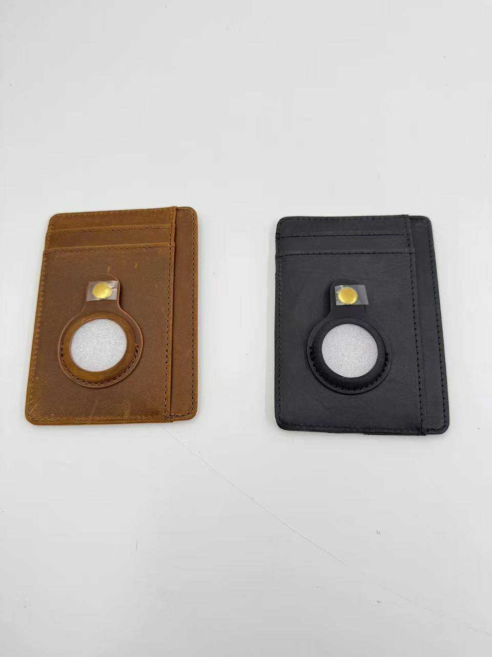 Carry Smart AirTag Wallet