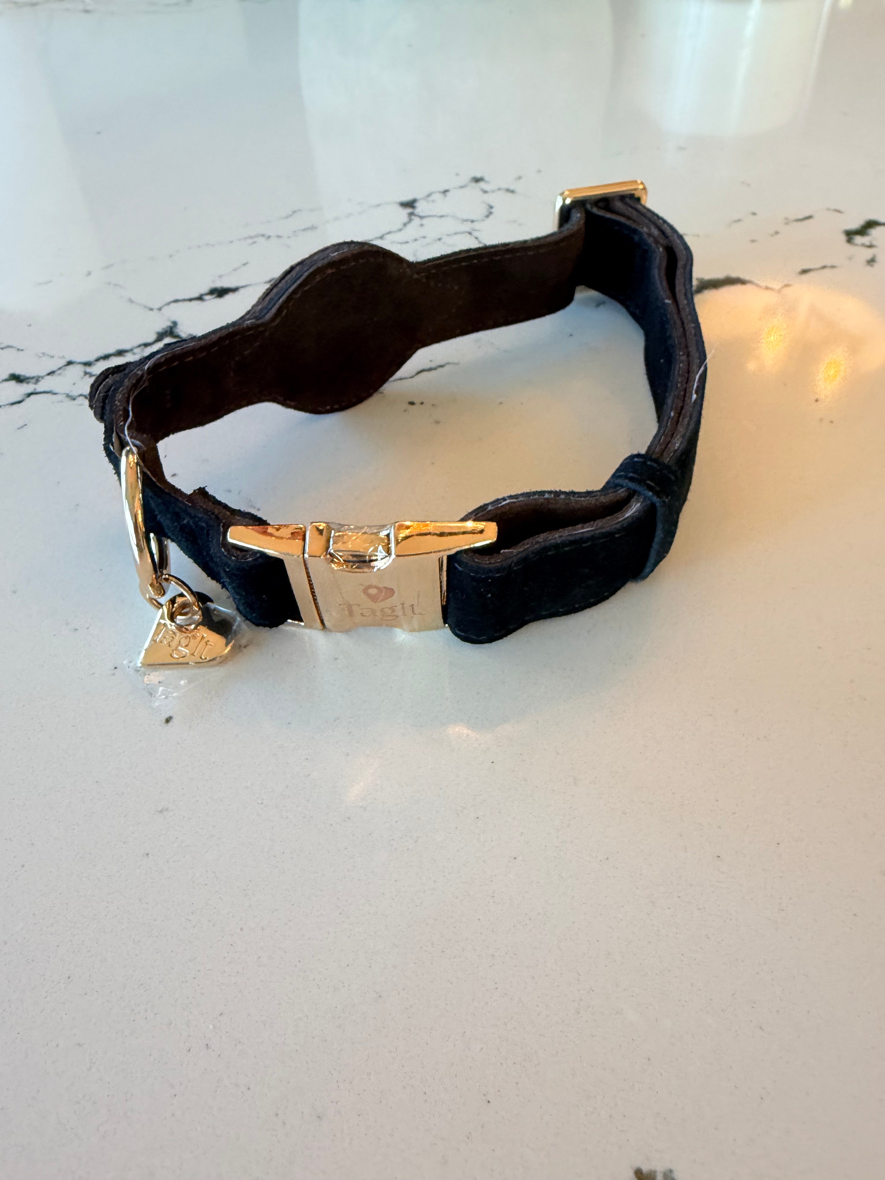 Heirloom Suede AirTag Dog Collar — Black & Coffee — product image 9