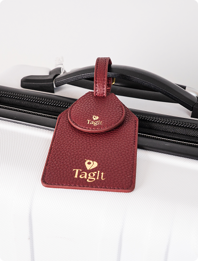Wayfinder Vegan Pebble Leather AirTag Luggage Tag — Burgundy — product image 5